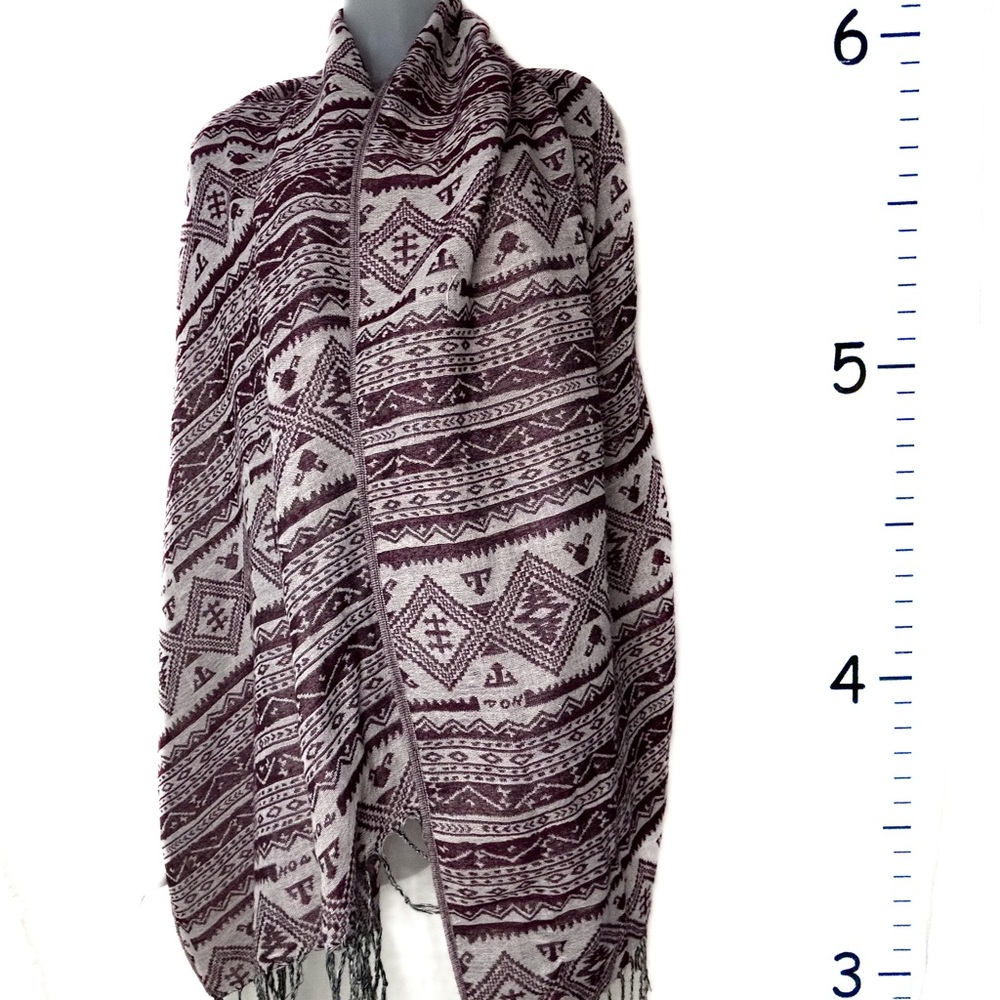 Charlotte Russe Plum Scarf with Aztec Designs & Frills‎